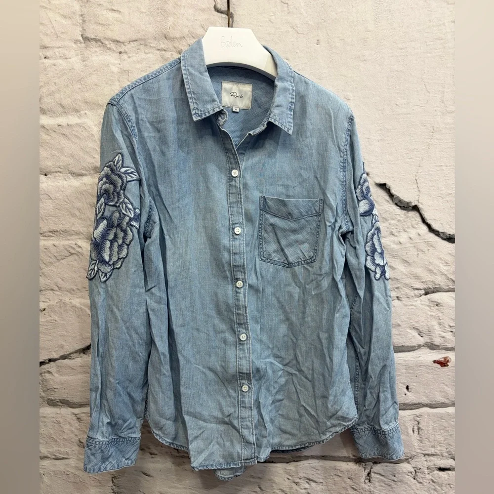 Rails Blue Denim‎ Shirt Floral Chambray Floral Embroidered Blouse Rose Appliqué